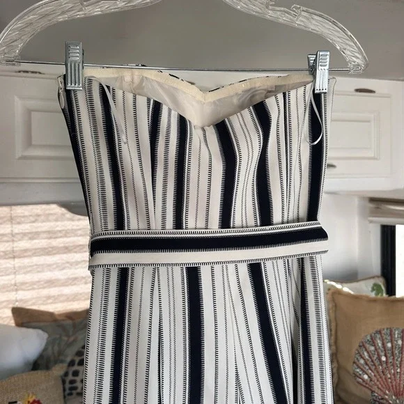 NWT H&M Chic Strapless Jumper Size 0 Wide Leg Crop Black White Striped Belted - Picture 5 of 9